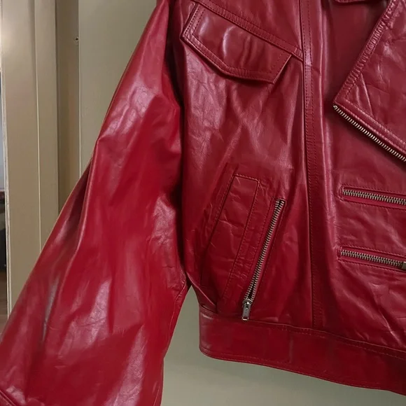 Vintage 80s genuine leather woman’s IOU red biker jacket - Picture 4 of 13